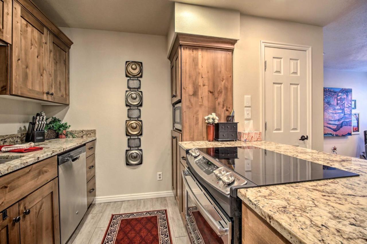 Lovely St George Condo With Resort-Style Amenities! St. George Luaran gambar